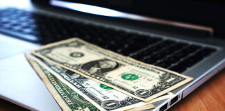 Kadry i księgowość – w tych branżach kobiety zarabiają więcej